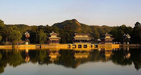 《星刃》数毛社技术分析：游戏表现极其完美 令人吃惊